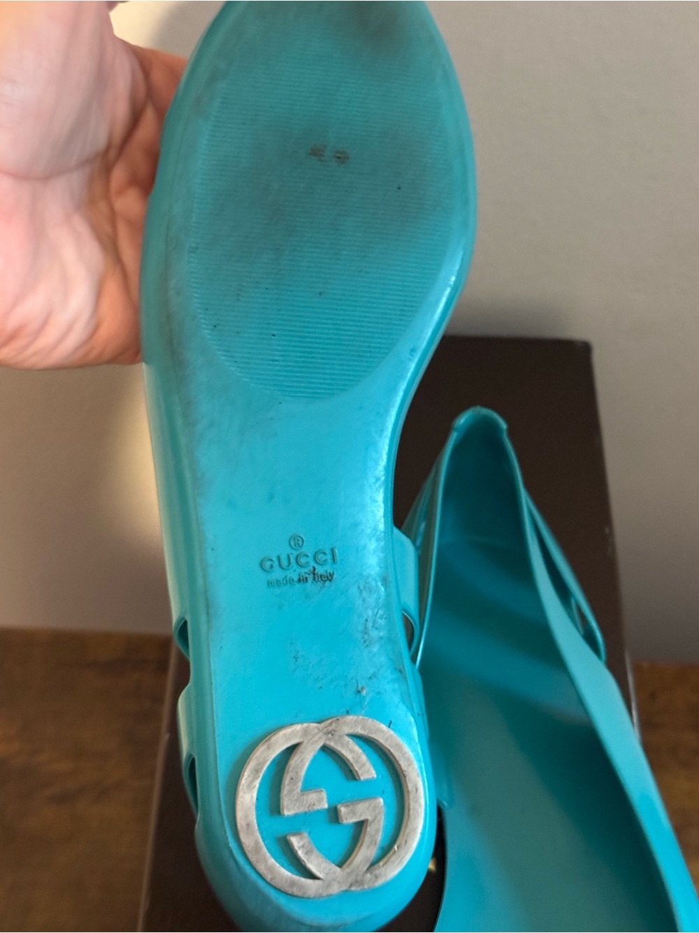 Gucci Turquoise Logo Cutout Jelly Flats Size 37 = Size 6.5 - Picture 3 of 5